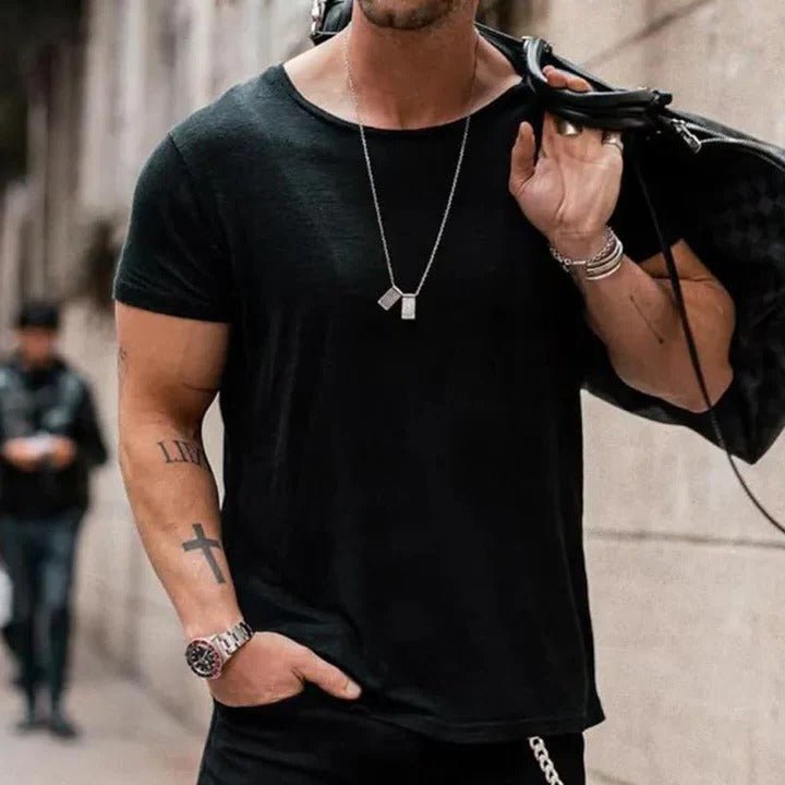 Men's Short Sleeve T-Shirt with Round Neck