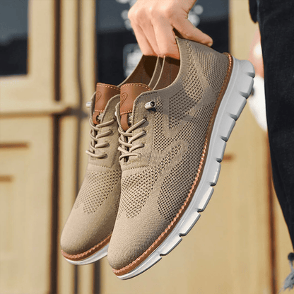 Men's Casual Sneakers with Lace-Up Closure and Chunky Sole