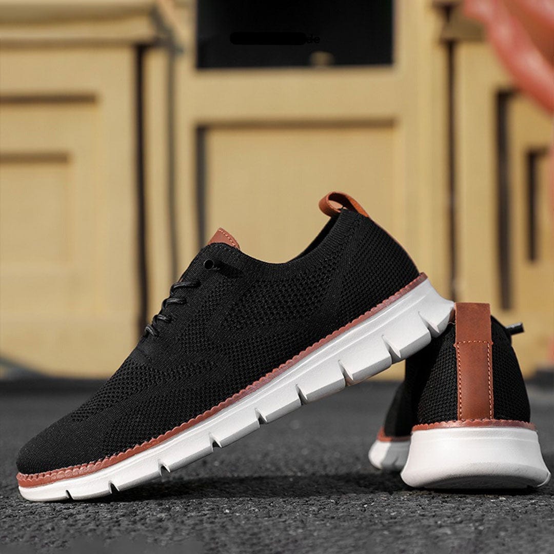 Men's Casual Sneakers with Lace-Up Closure and Chunky Sole