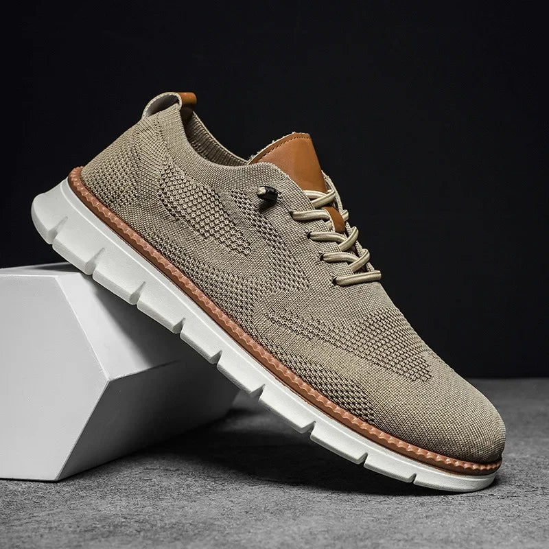 Men's Casual Sneakers with Lace-Up Closure and Contrast Sole