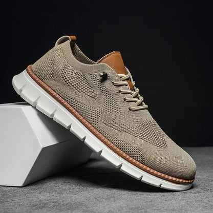 Men's Casual Sneakers with Lace-Up Closure and Contrast Sole