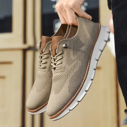 Men's Casual Sneakers with Lace-Up Closure and Contrast Sole