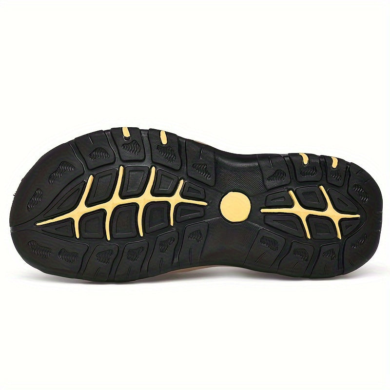 Men's Closed Toe Outdoor Sandals with Adjustable Strap and Rubber Outsole