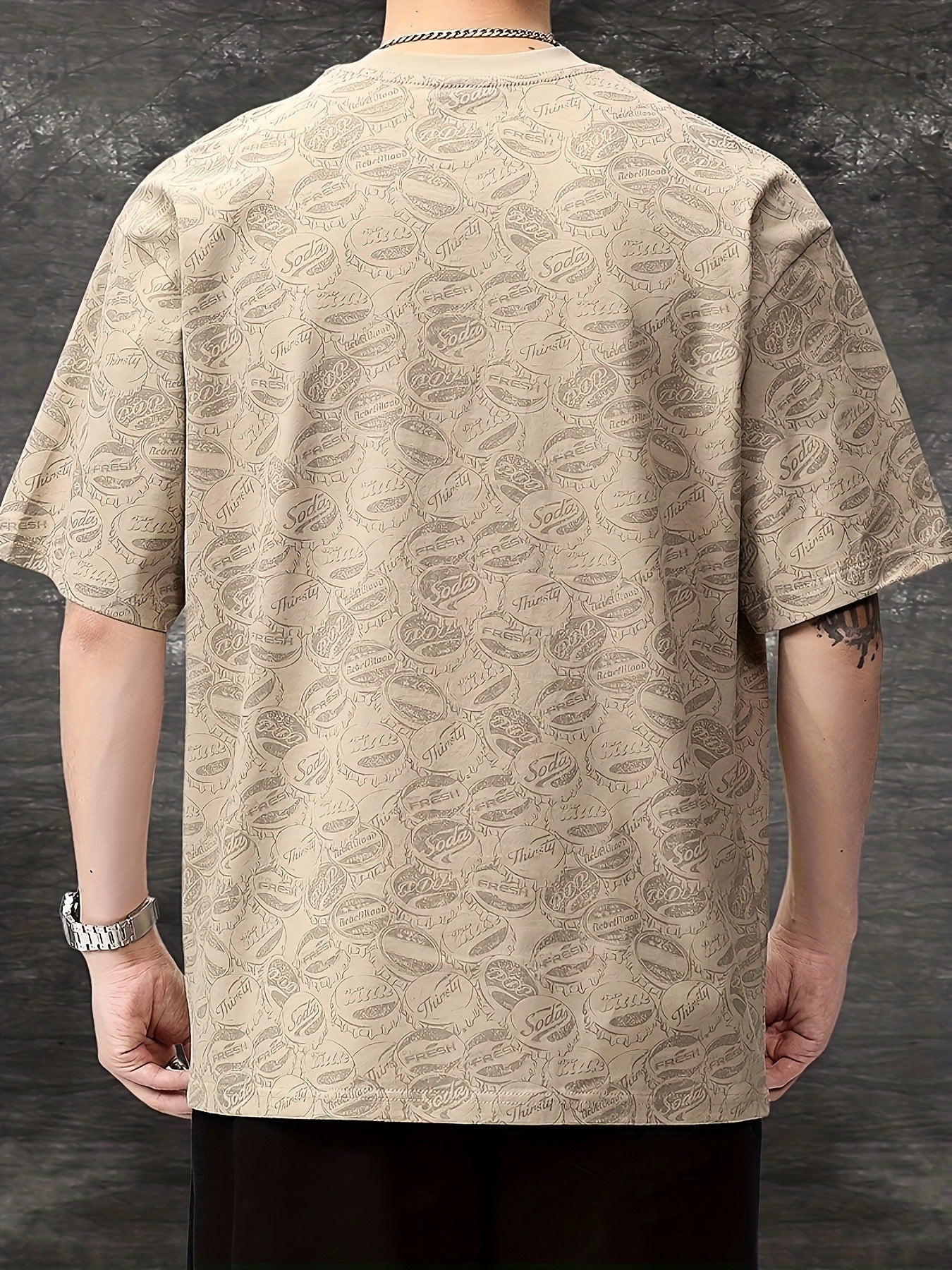 Men's Crewneck T-Shirt with Bottle Cap Graphic Print