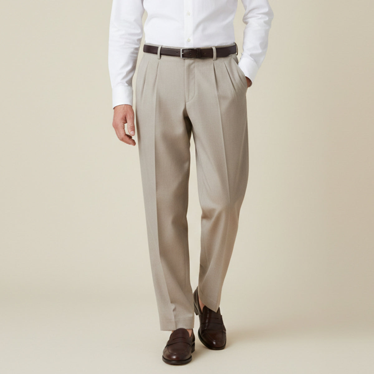 Men's Dress Pants Pleated Front with Straight Leg and Relaxed Fit