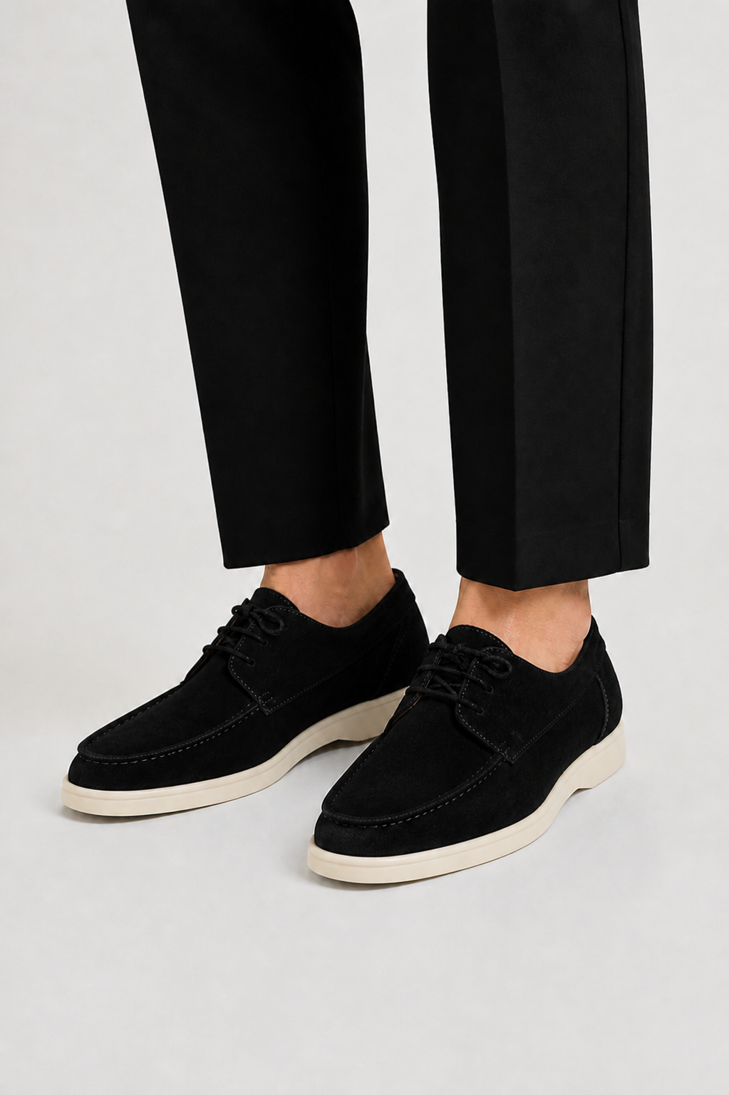 Men's Lace-Up Boat Shoes with Moc Toe and White Sole