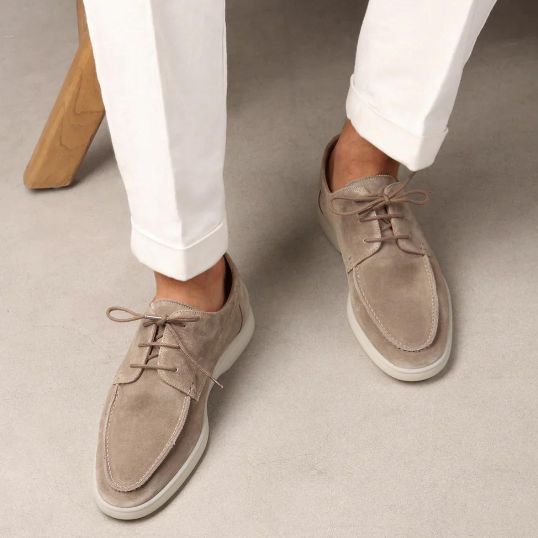 Men's Lace-Up Loafers with Moc Toe and White Sole