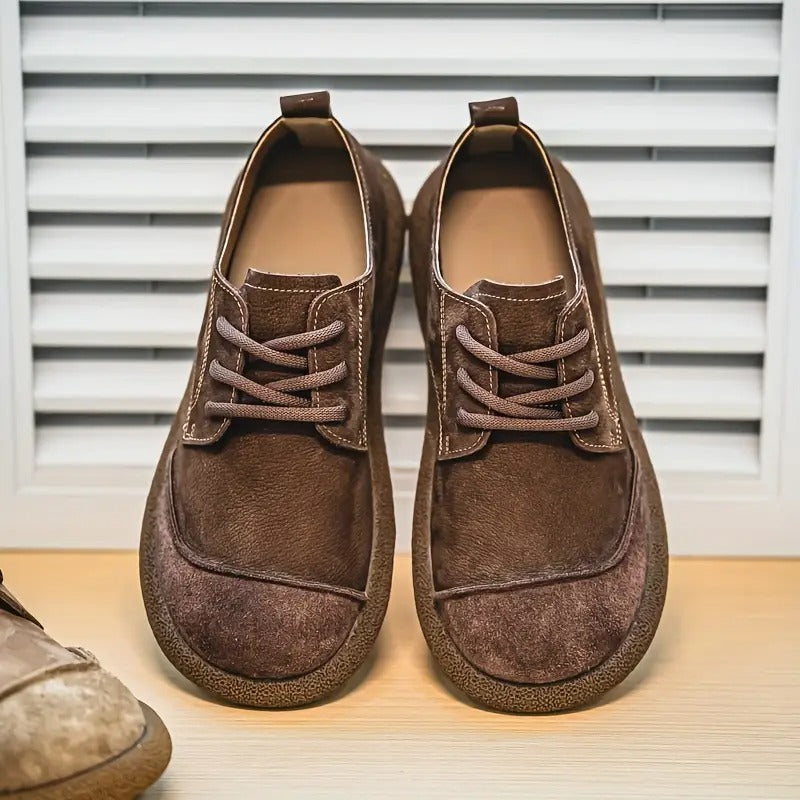 Men's Lace-Up Oxford Shoes with Round Toe and Chunky Sole