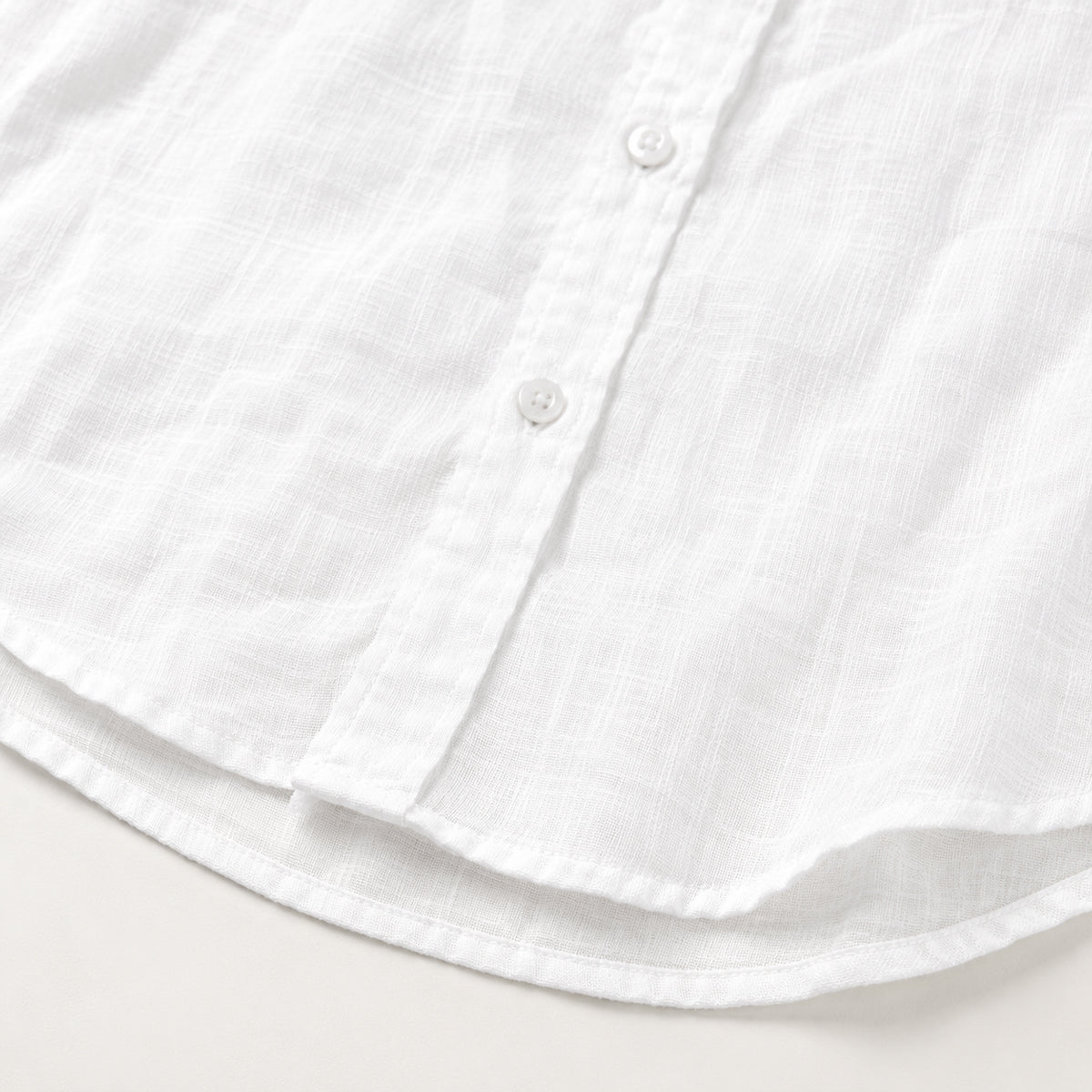 Men's Long Sleeve Button-Down Shirt with Spread Collar and Relaxed Slim Fit