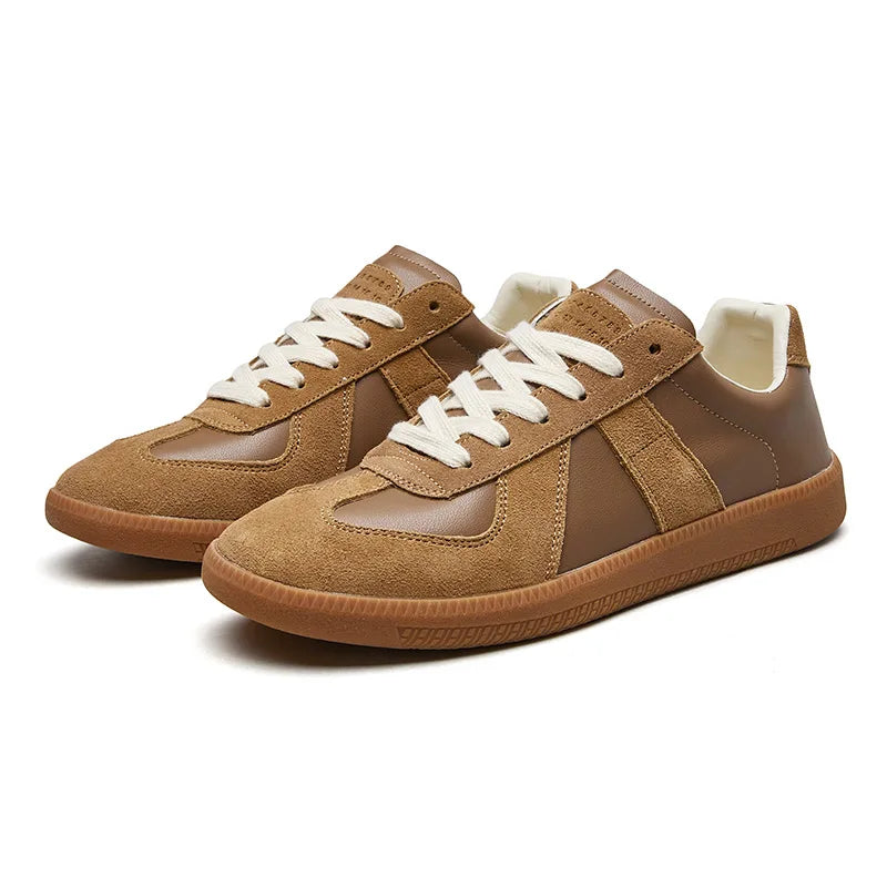 Men's Low-Top Sneakers with Lace-Up Closure and Panel Construction