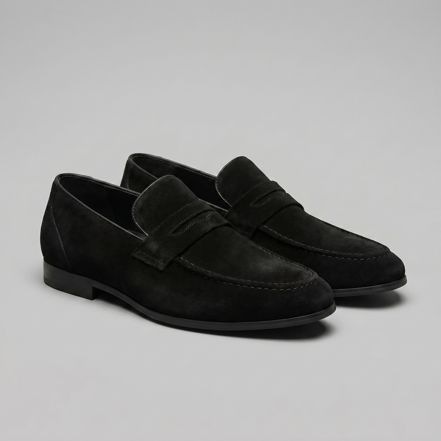 Men's Penny Loafers with Slip-On Design and Moccasin Seam Detail