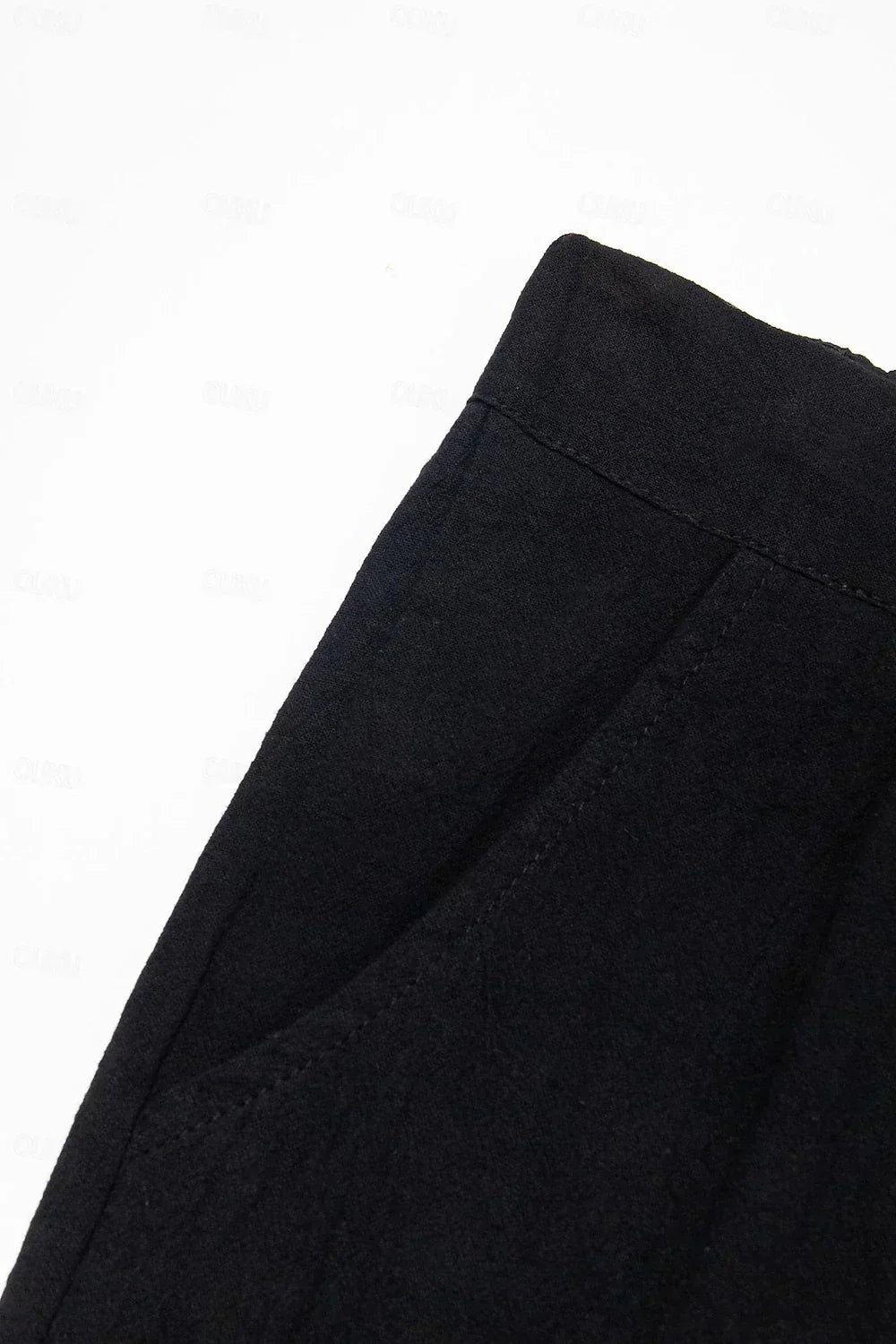Men's Pleated Chino Shorts with Cuffed Hem and Side Pockets