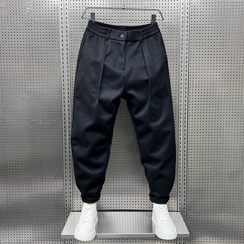 Men's Pleated Tapered Trousers with Elastic Waistband