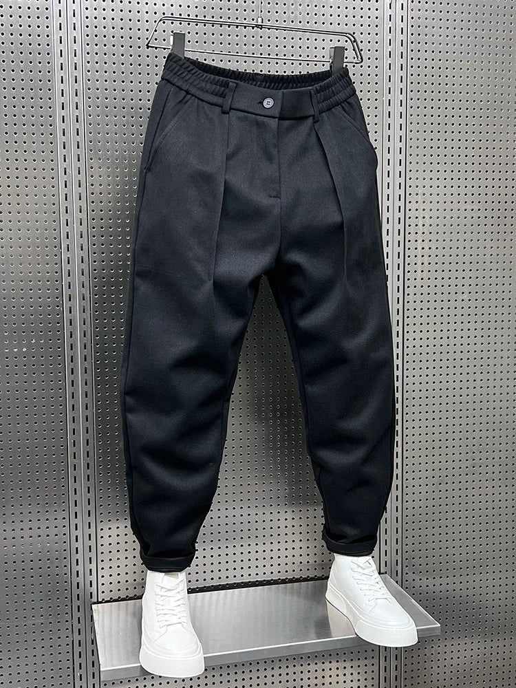Men's Pleated Tapered Trousers with Elastic Waistband