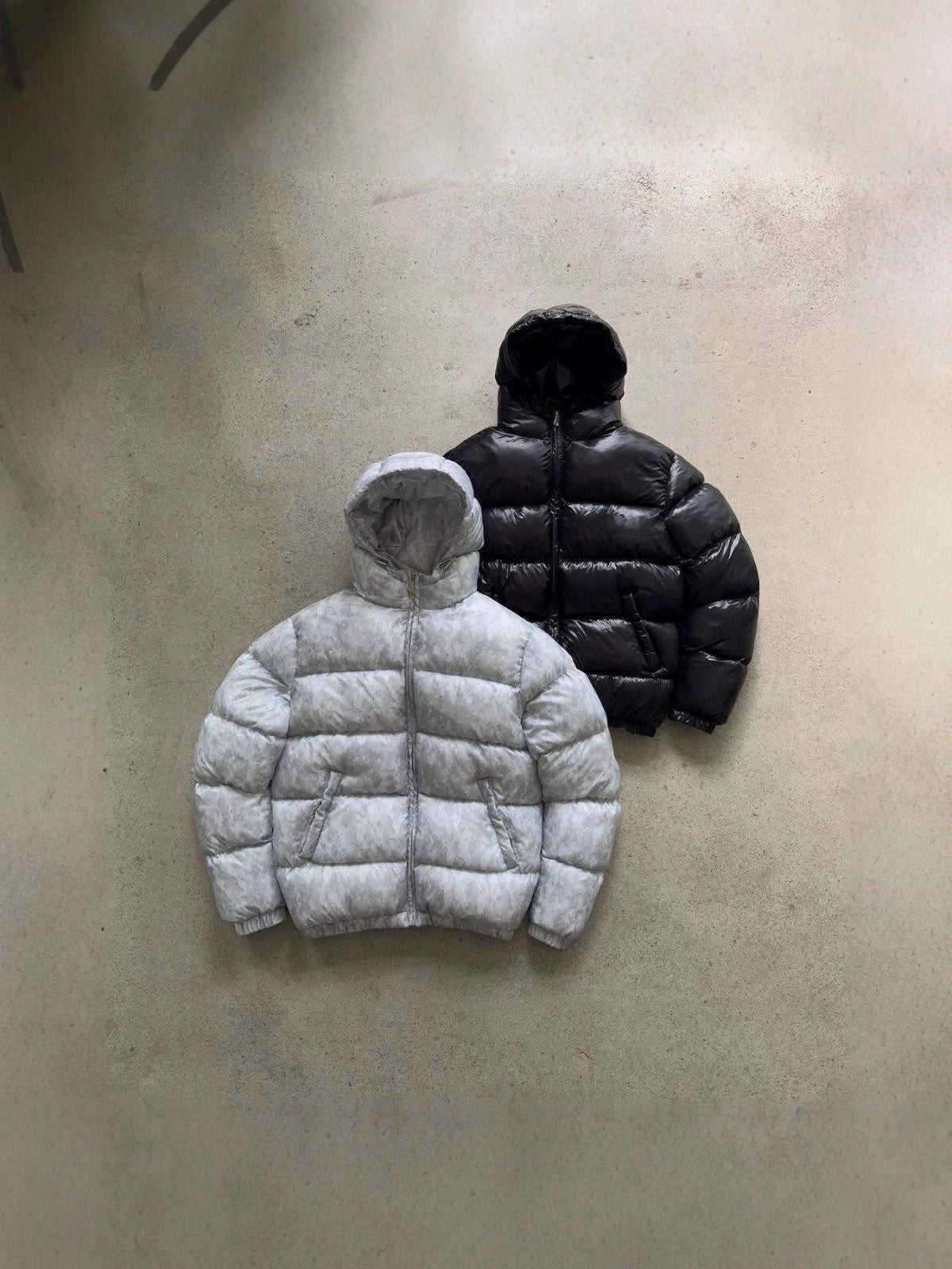 Men's Puffer Jacket with Hood and Zip Closure