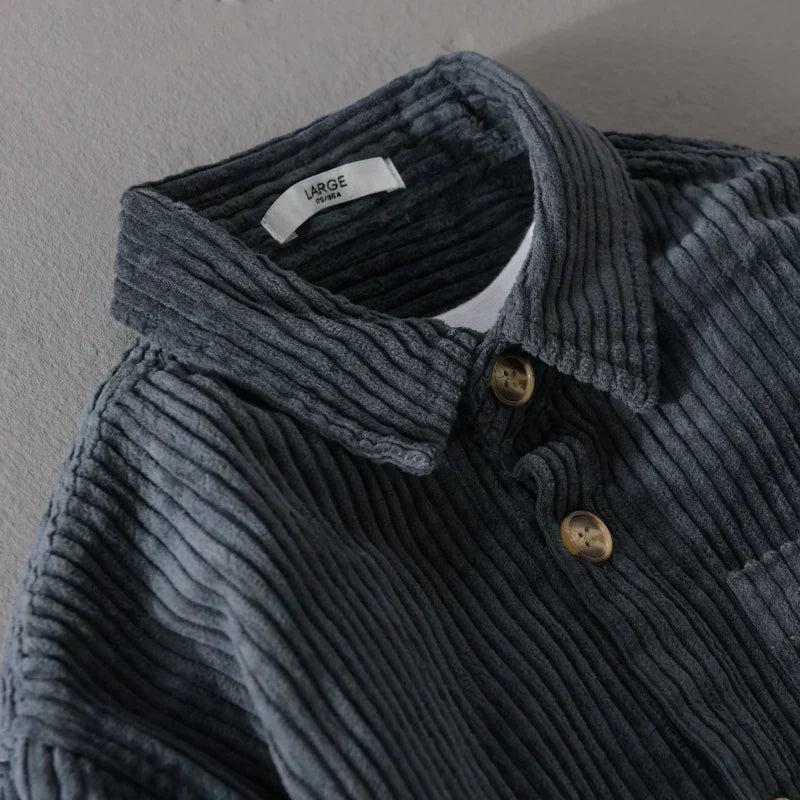 Men's Relaxed Corduroy Shirt with Chest Pocket and Buttoned Cuffs