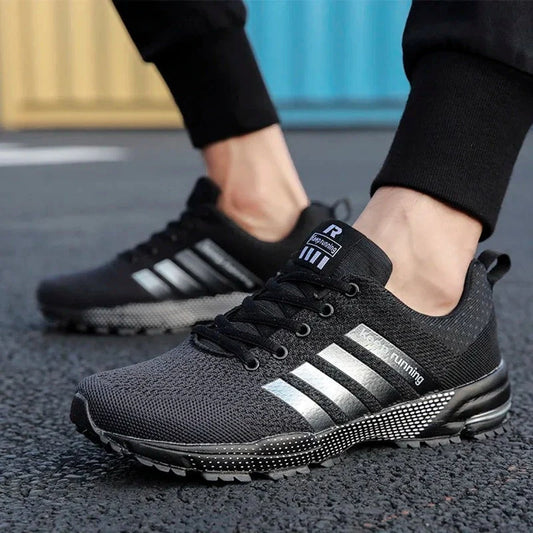Men's Running Sneakers with Lace-Up Closure and Cushioned Sole