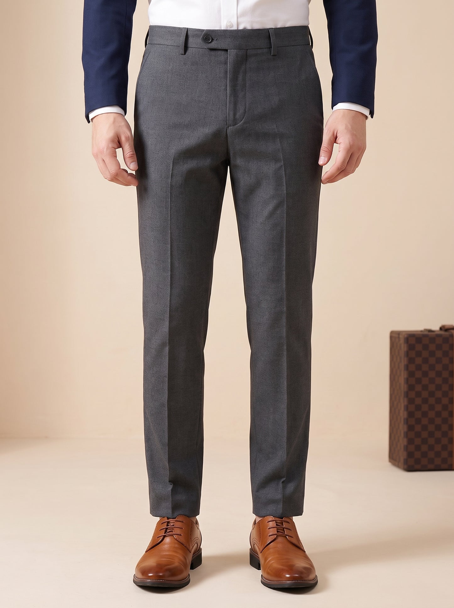 Men's Dress Shoes with Lace-Up Closure and Brogue Detail