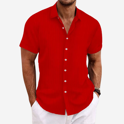 Men's Short Sleeve Button-Down Shirt with Spread Collar and Regular Fit