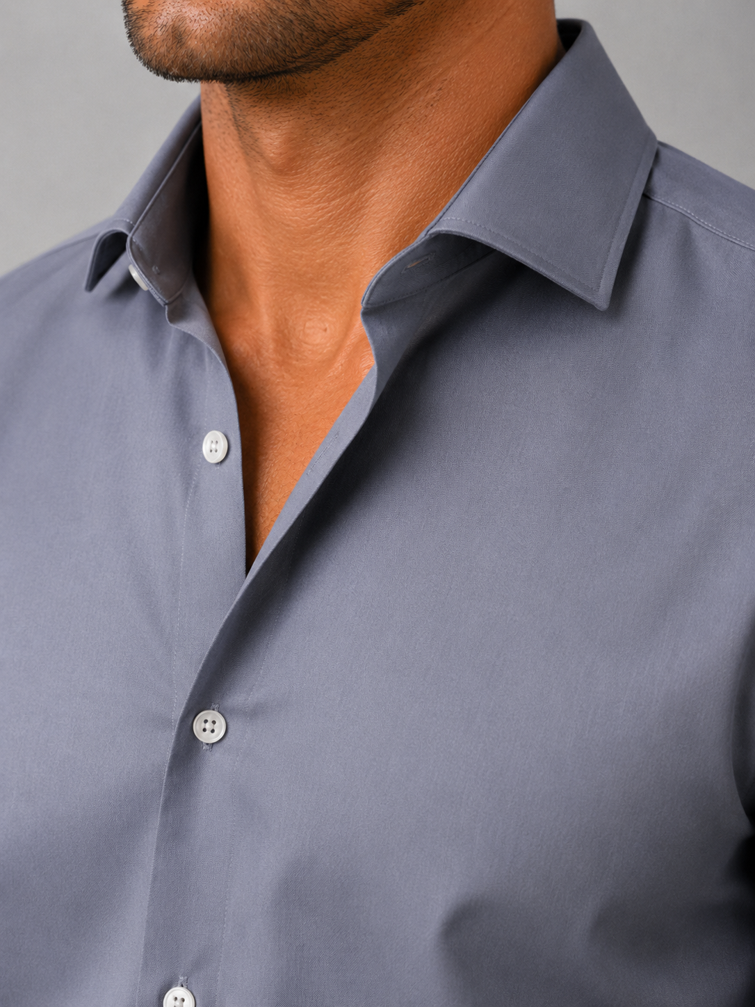Men's Slim Fit Dress Shirt with Classic Collar and Button Cuffs
