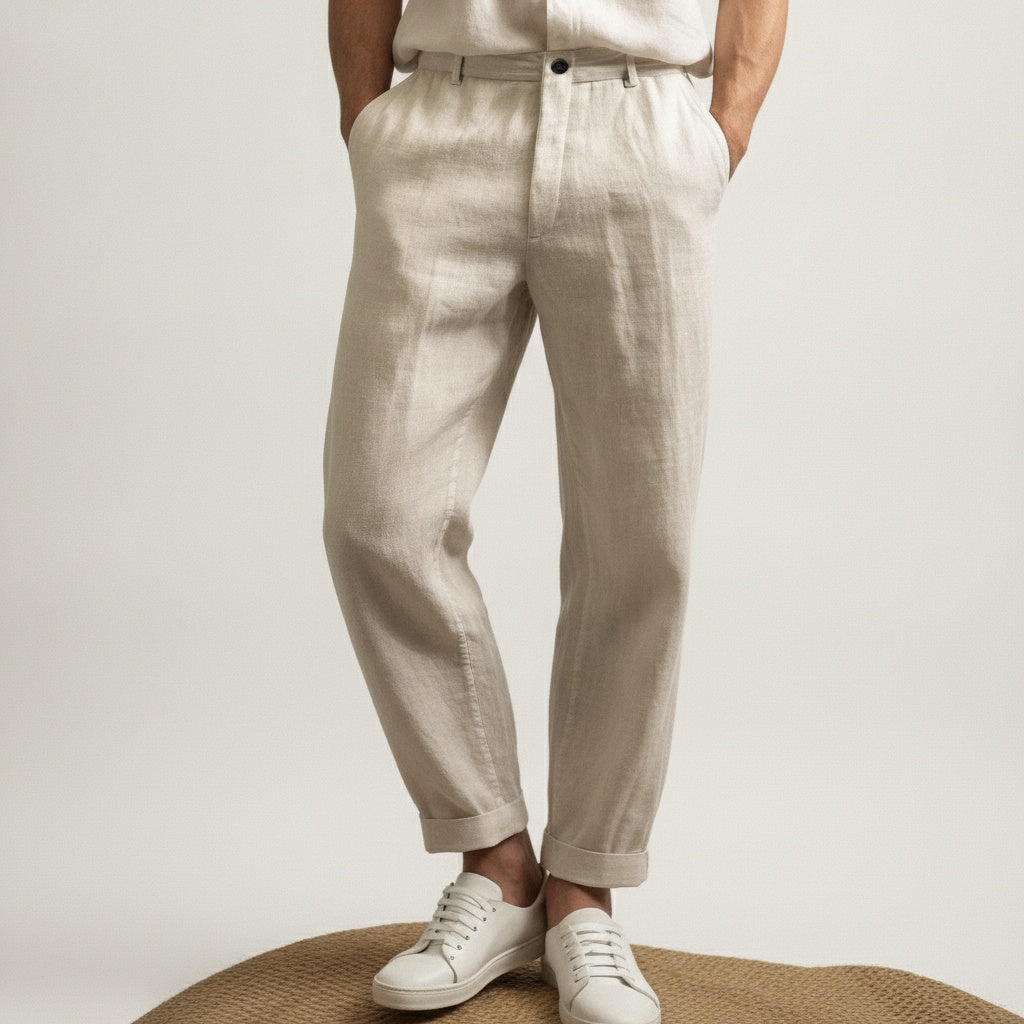 Men's Tapered Trousers with Relaxed Fit and Cuffed Hem