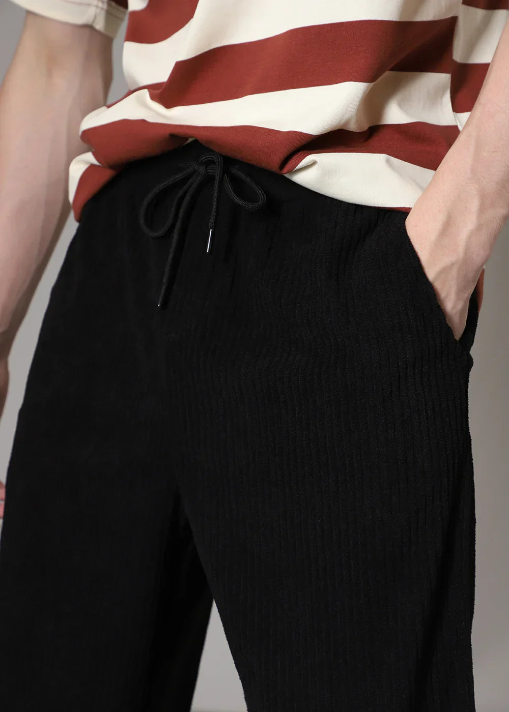 Men's Wide Leg Trousers with Elastic Drawstring Waist and Ribbed Texture