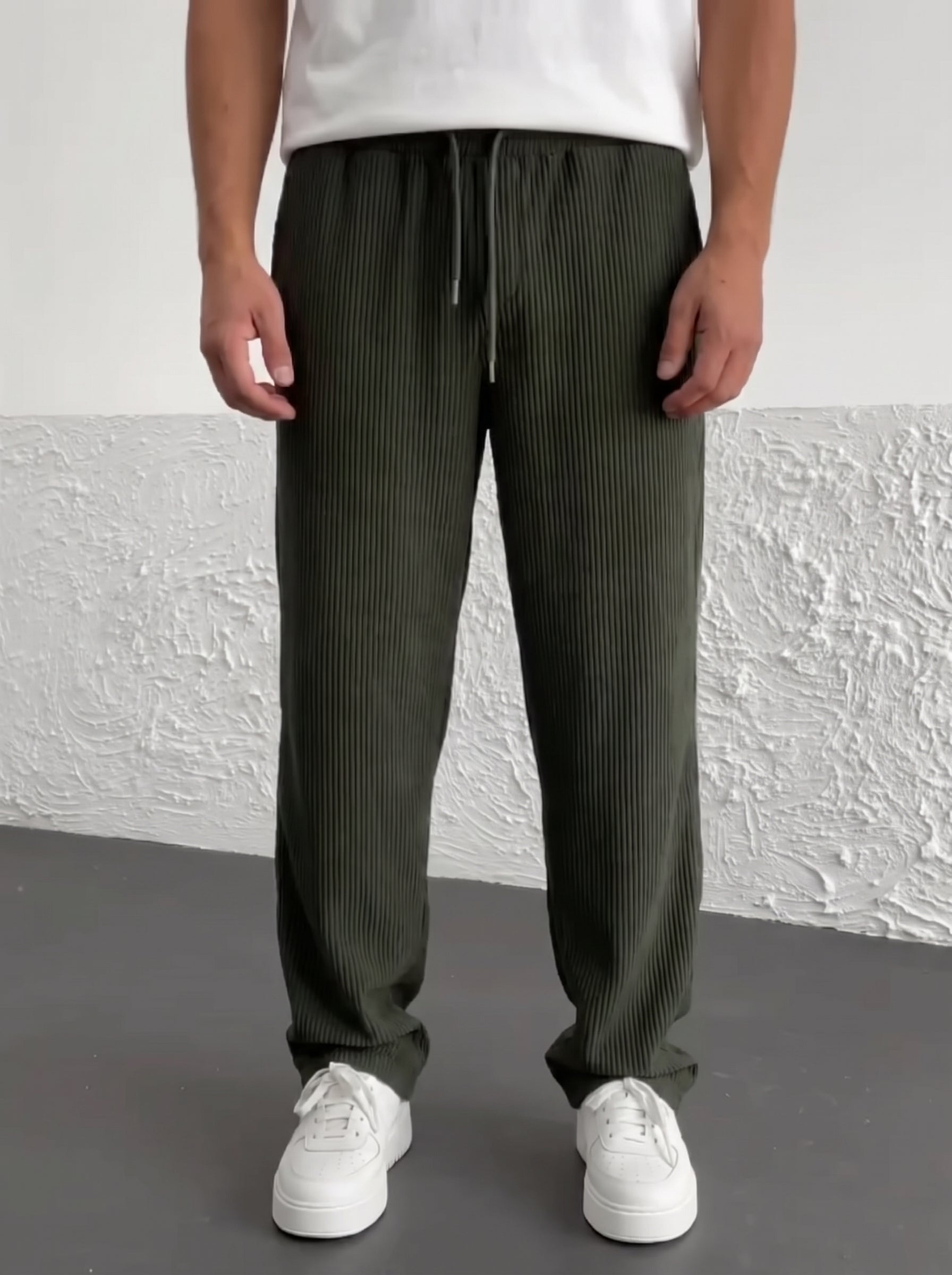 Men's Wide Leg Trousers with Elastic Drawstring Waist and Ribbed Texture